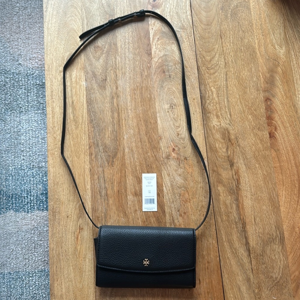 NWT Tory Burch Robinson Pebbled Mini Flap Wallet Cross-Body Black Clutch size